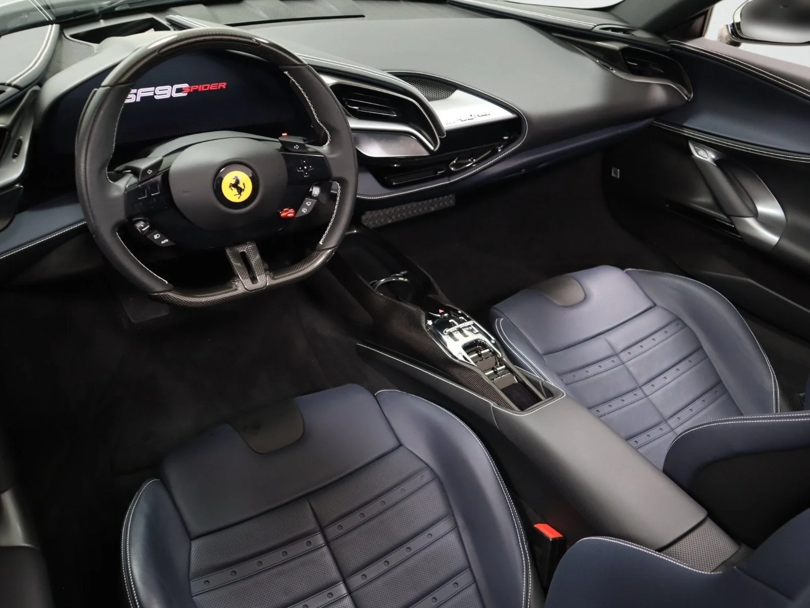 Certified Used 2025 Bianco Avus Ferrari  image 12