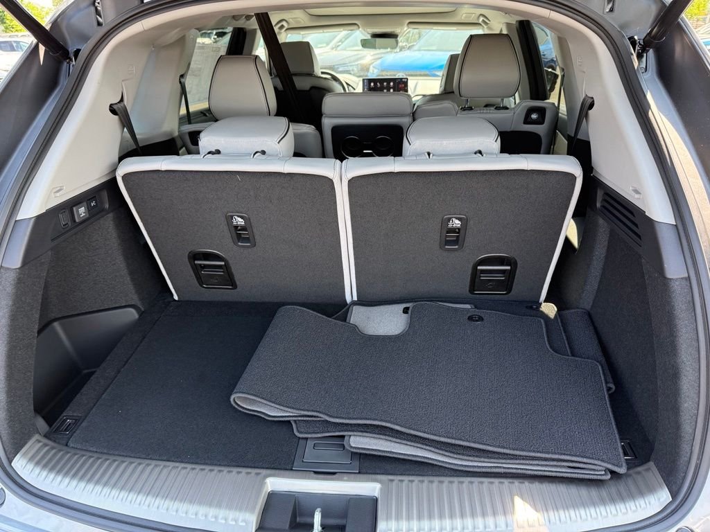 New 2026 Solar Silver Metallic Acura Advance Package image 17