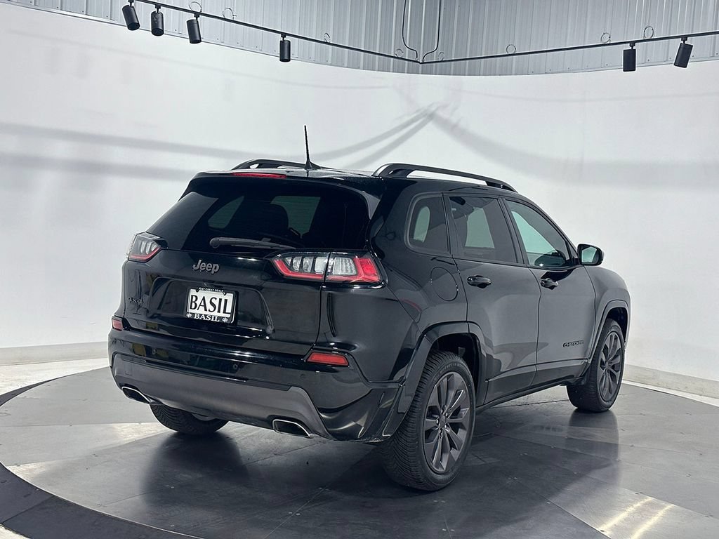 Used 2019  Jeep High Altitude image 11