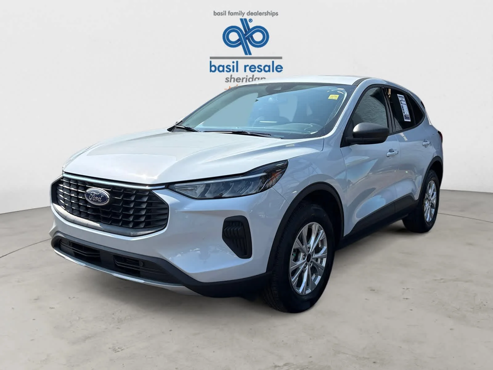Used 2025 Space Silver Ford Active image 2