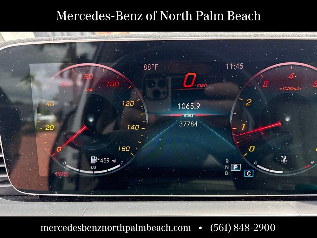 Used 2022 White Mercedes-Benz GLE 350 image 3