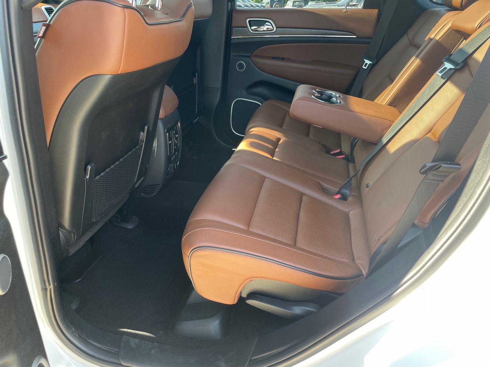 Used 2020 White Jeep Summit image 12
