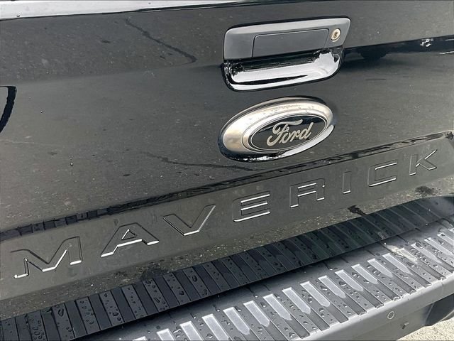 Used 2024 Black Ford Lariat image 8