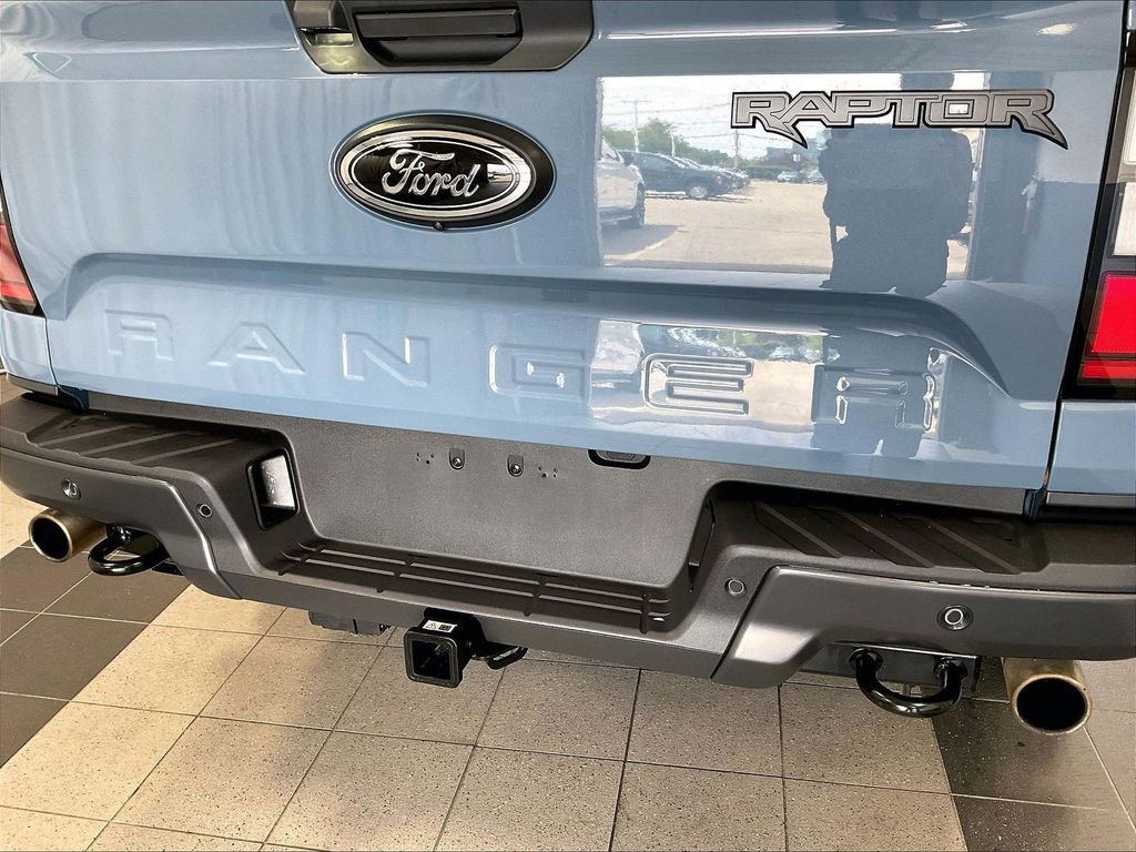 Used 2025 Gray Ford Raptor image 28
