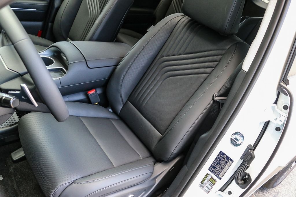 New 2026 White Hyundai SEL Premium image 23
