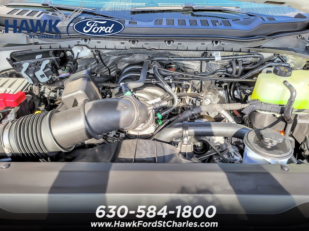 New 2026 Oxford White Ford F-250® XL image 13