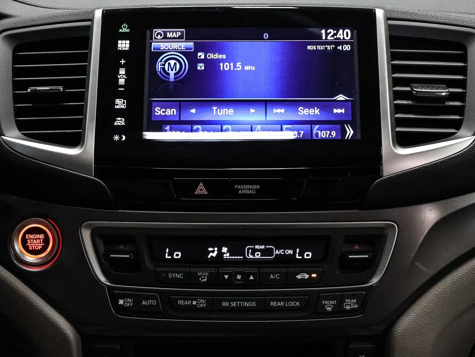 Used 2016 White Diamond Pearl Honda EX-L image 26