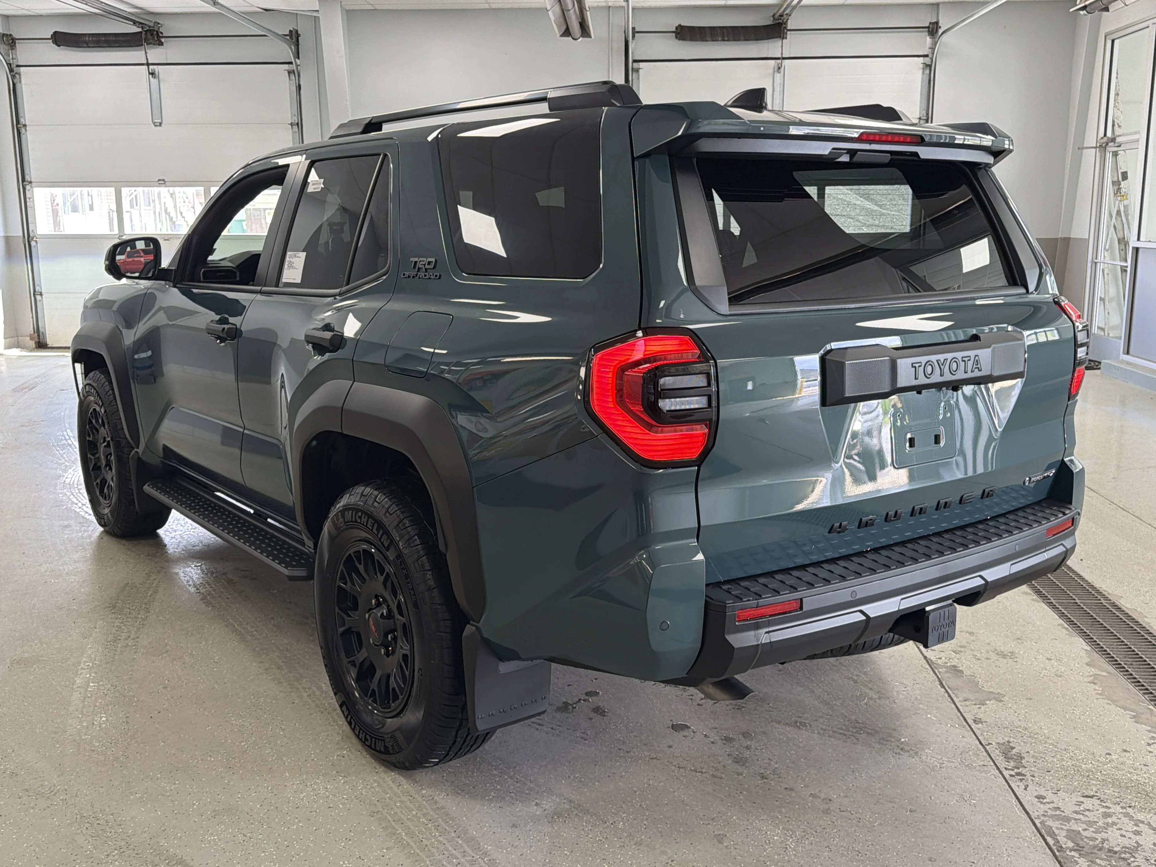 2026 Toyota 4Runner TRD Off-Road Premium - Photo 4