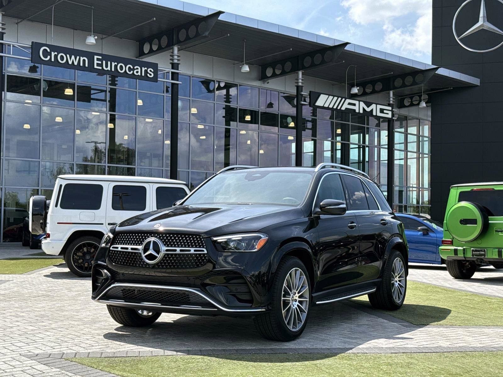 New 2026 Black Mercedes-Benz 350 4MATIC® SUV image 1