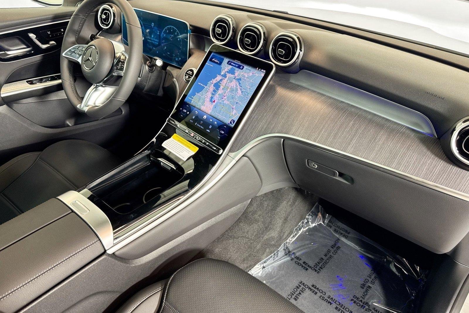 New 2026 Polar White Mercedes-Benz GLC 300 image 27