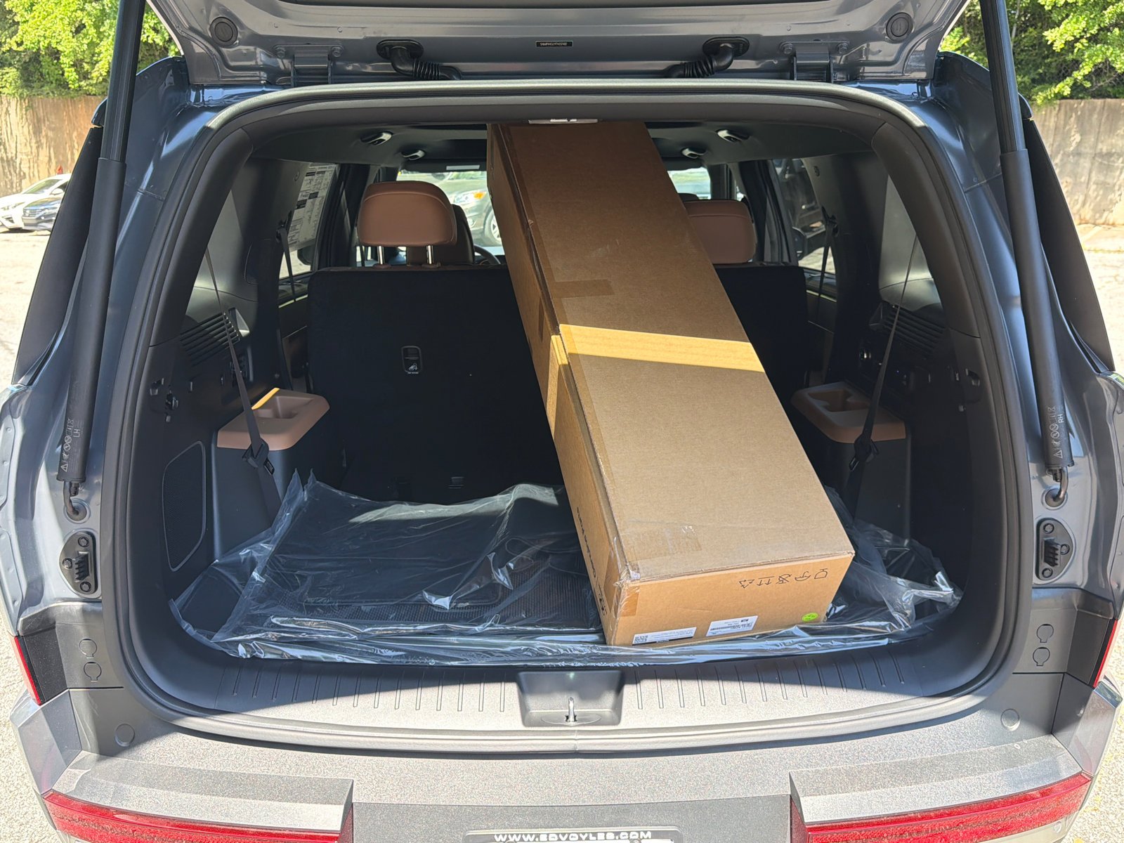 New 2026 Ecotronic Gray Hyundai Limited 7P image 12
