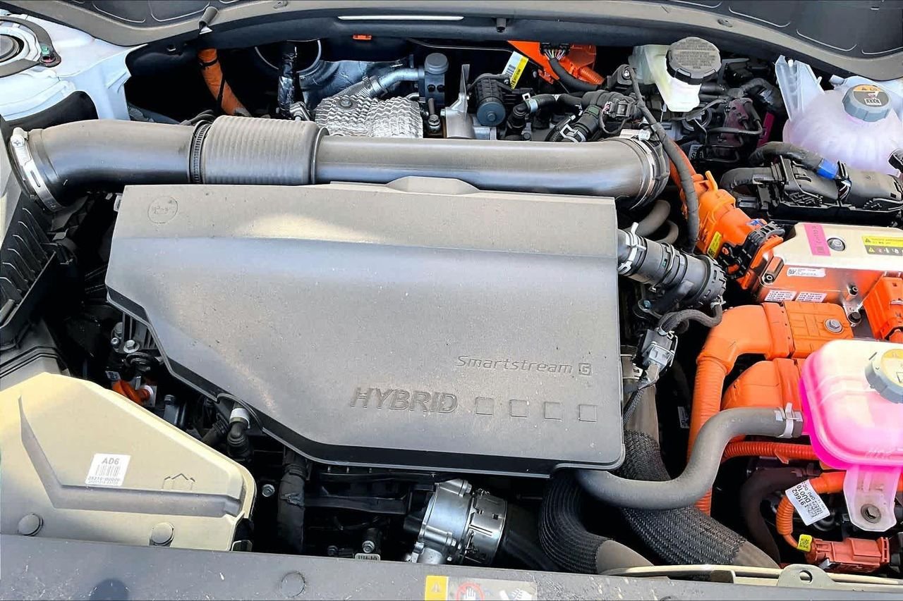 New 2026 Creamy White Pearl Hyundai SEL Premium 7P image 16