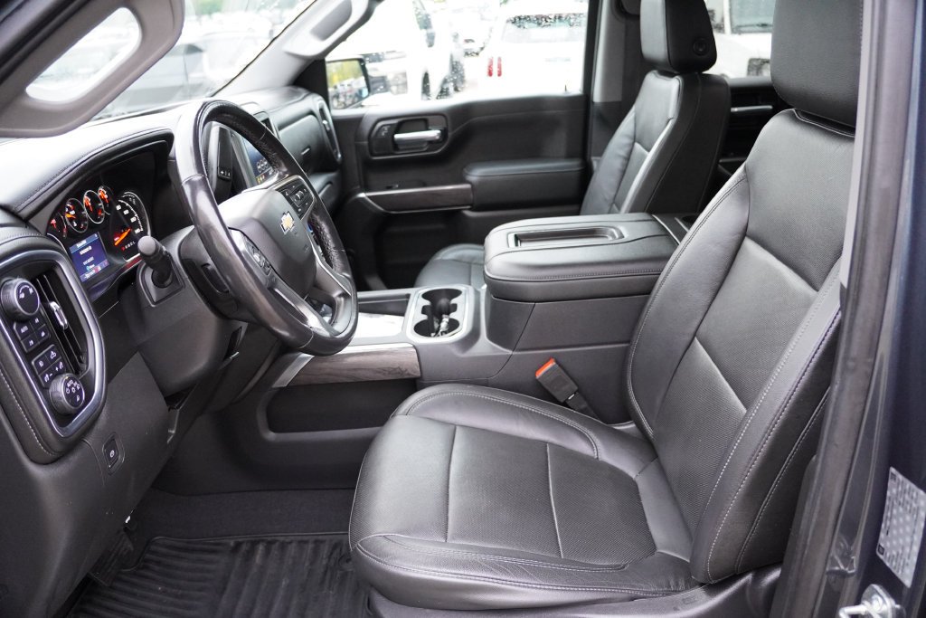 Used 2019 SHADOW GRAY METALLIC Chevrolet LTZ image 16