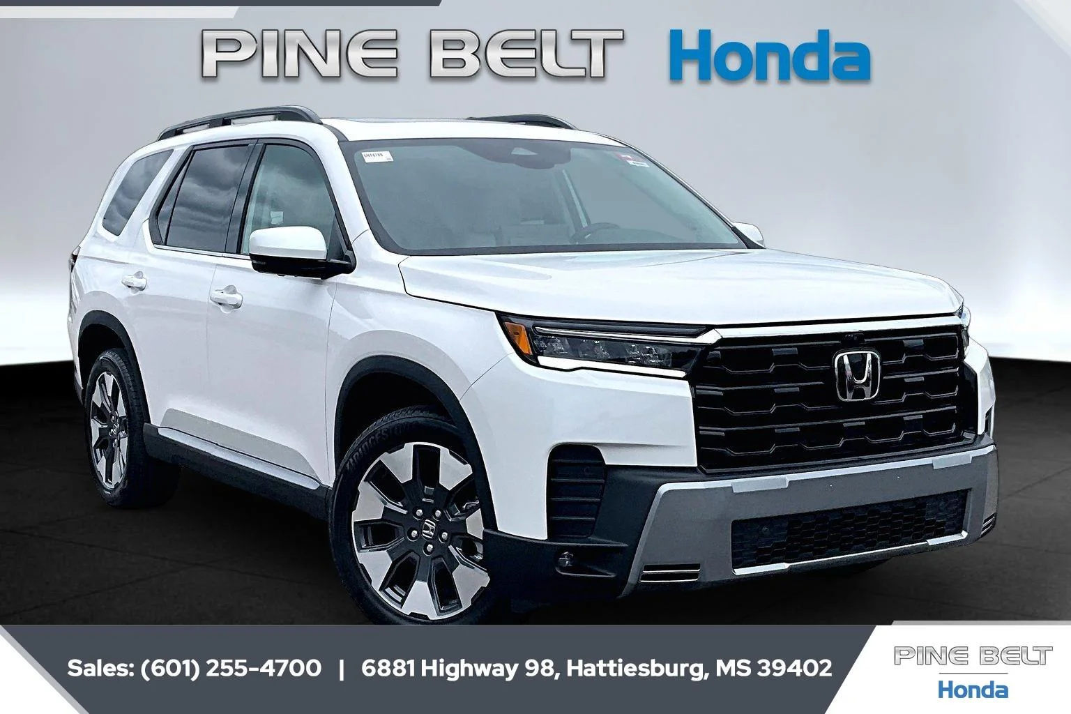 2026 Honda Pilot Touring AWD's photo