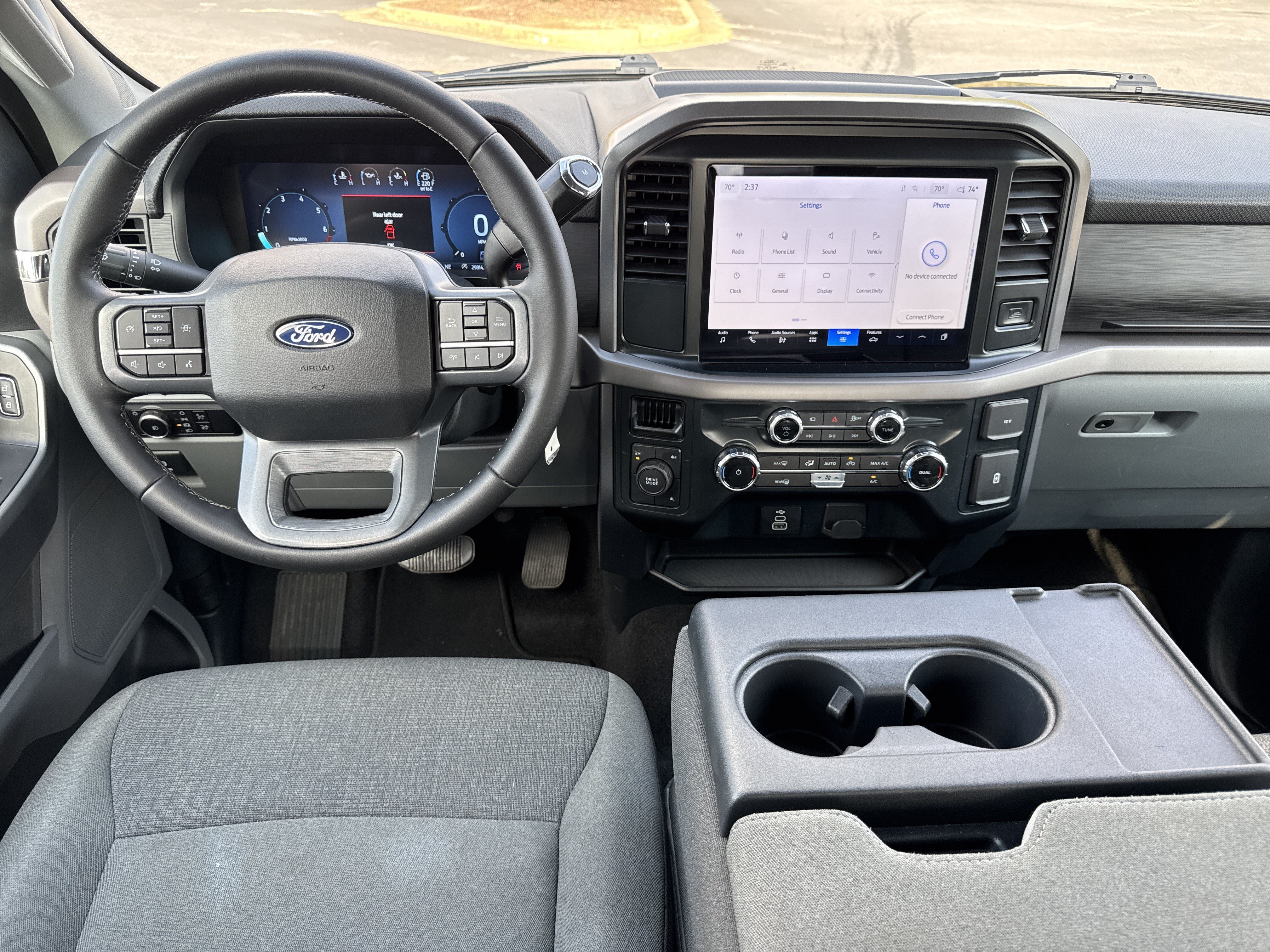 2025 Ford F-150 XLT - Photo 23