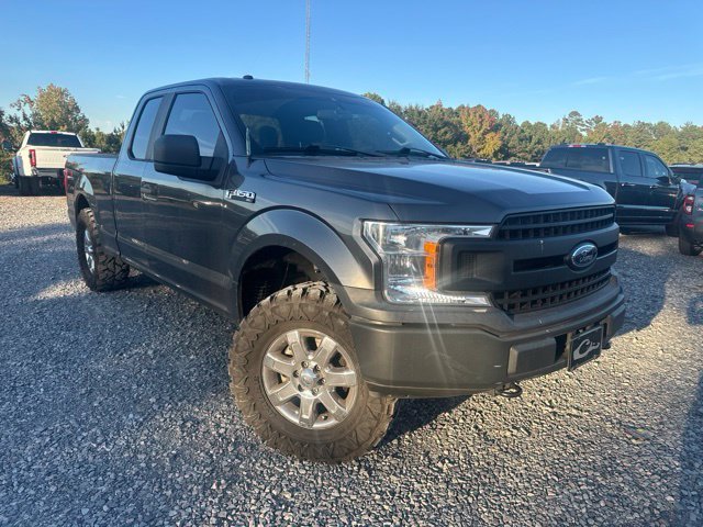 Used 2019 Magnetic Metallic Ford XL image 2