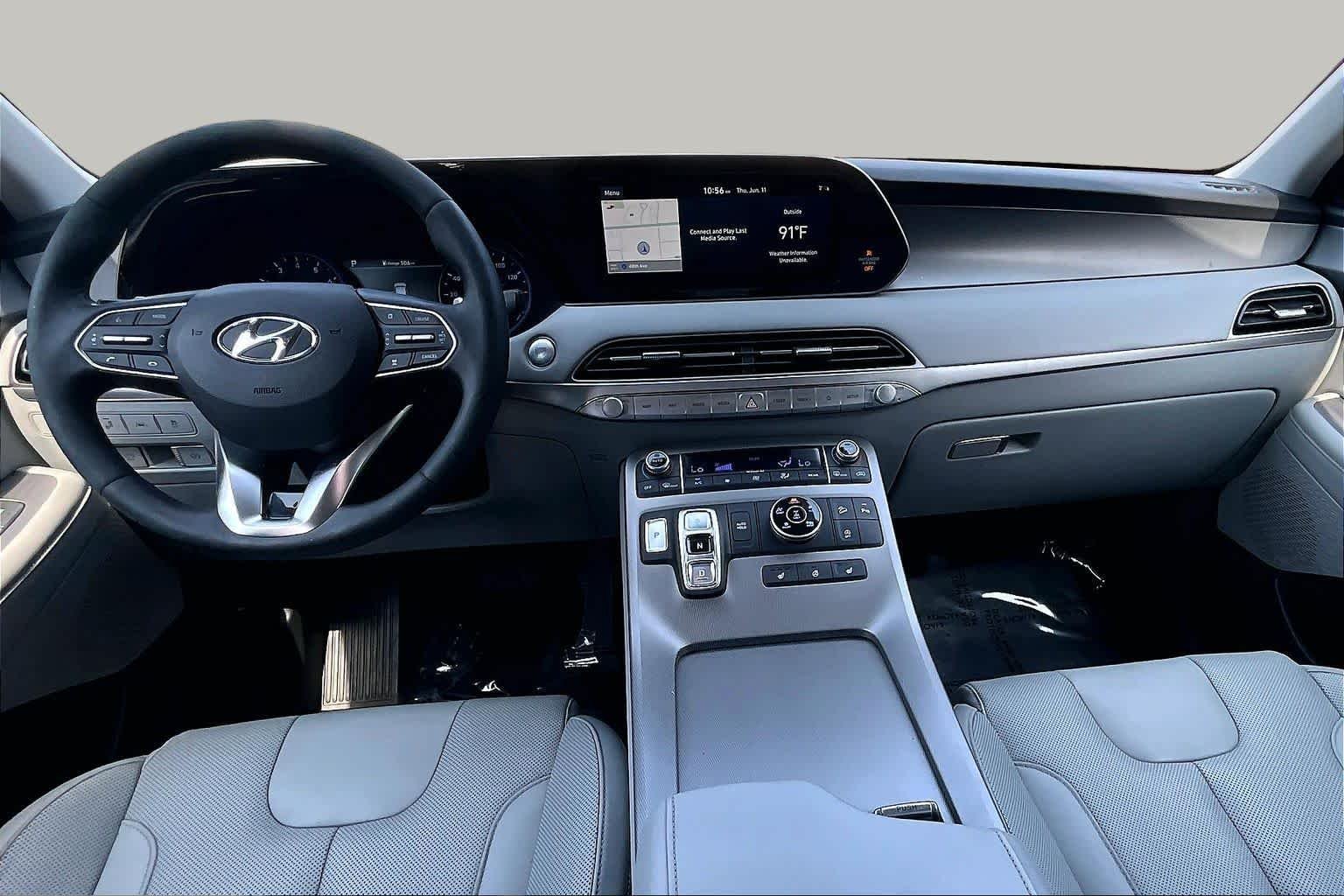 Used 2021 Sierra Burgundy Hyundai SEL image 16