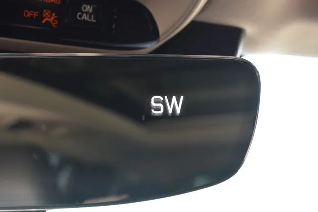 Used 2018 Gray Volvo T6 Inscription image 34