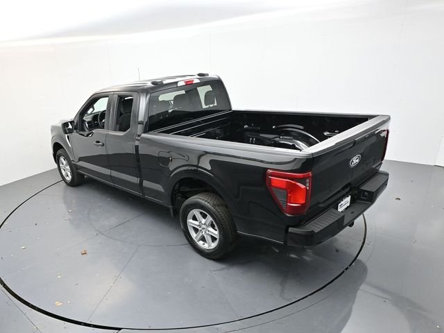 New 2026 Black Ford XLT image 22
