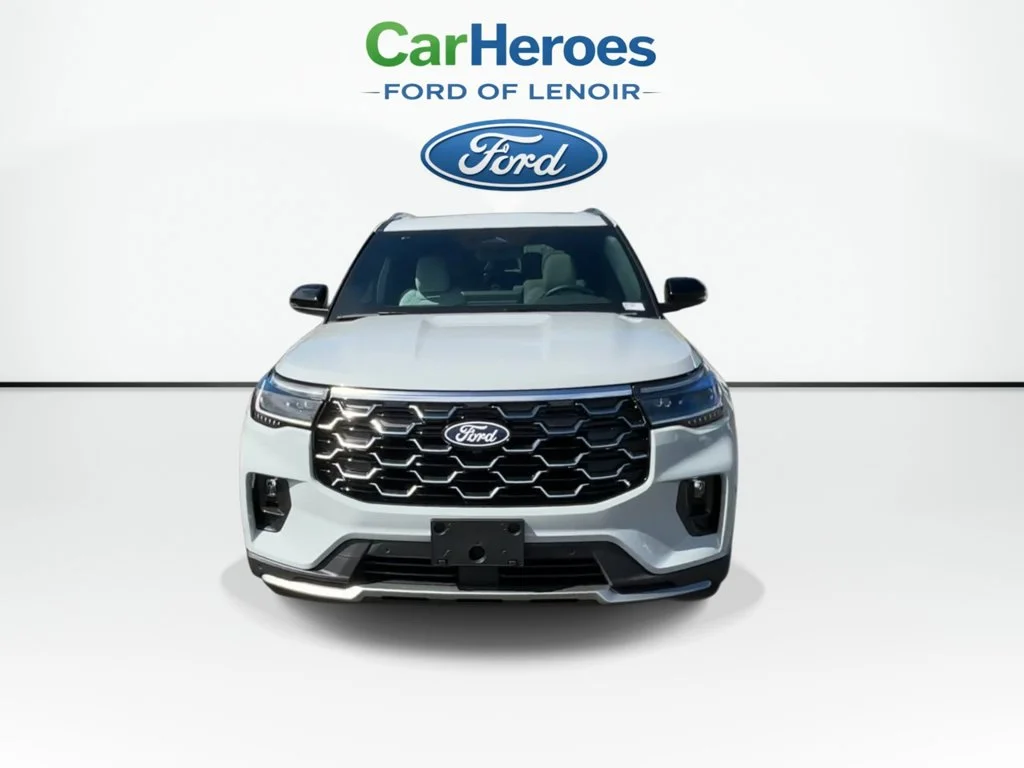 New 2027 Avalanche Gray Ford Platinum™ image 3