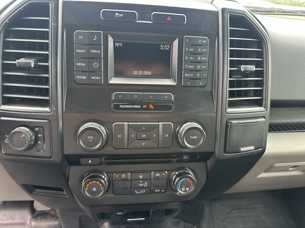 Used 2017 Oxford White Ford XL image 4