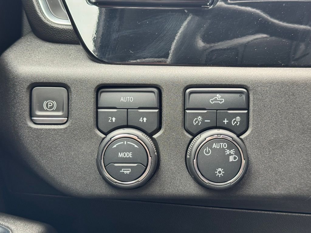 Used 2023 Dark Ash Metallic Chevrolet LT image 18