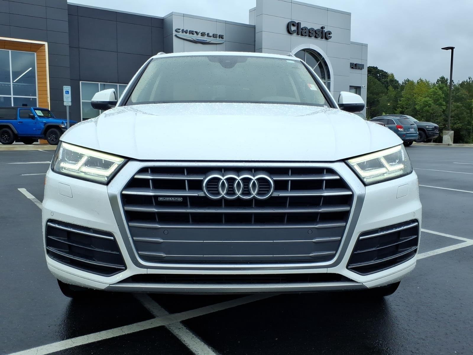 Used 2018 Ibis White Audi Premium Plus image 13