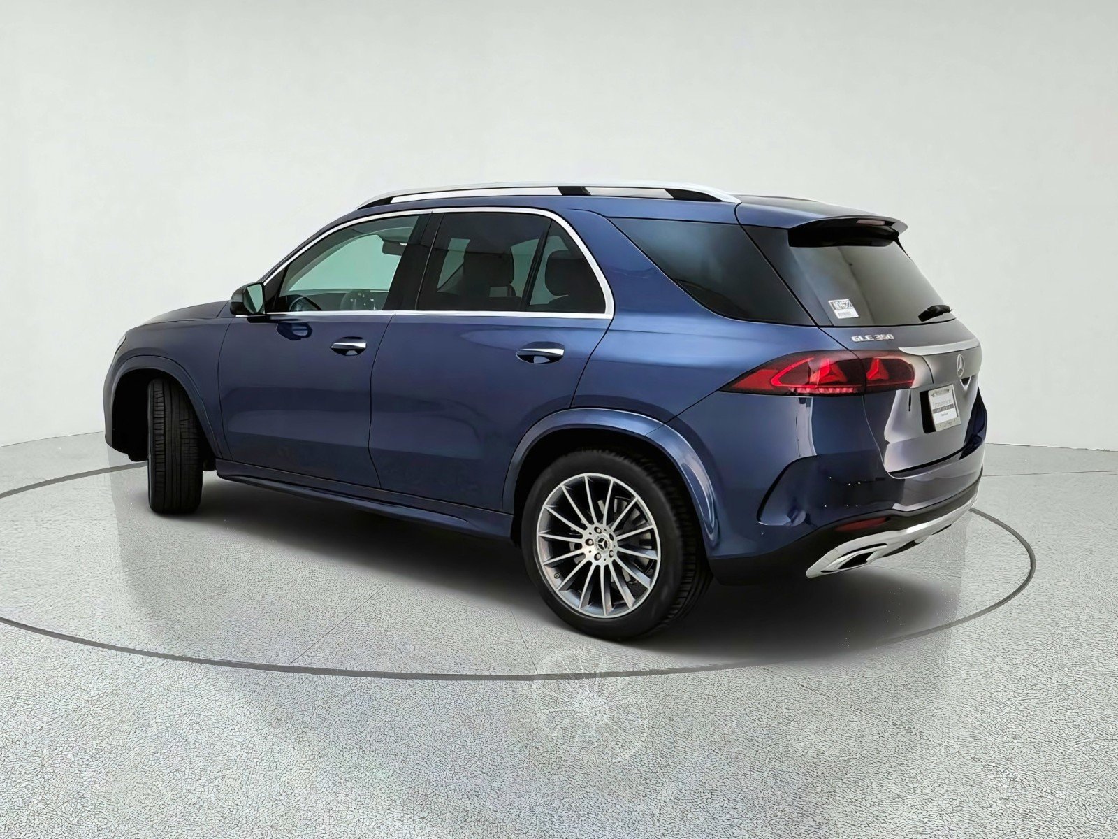 New 2027 Twilight Blue Metallic Mercedes-Benz GLE 350 4MATIC® SUV image 12
