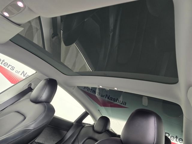 Used 2020 Pearl White Multi-Coat Tesla Long Range image 24