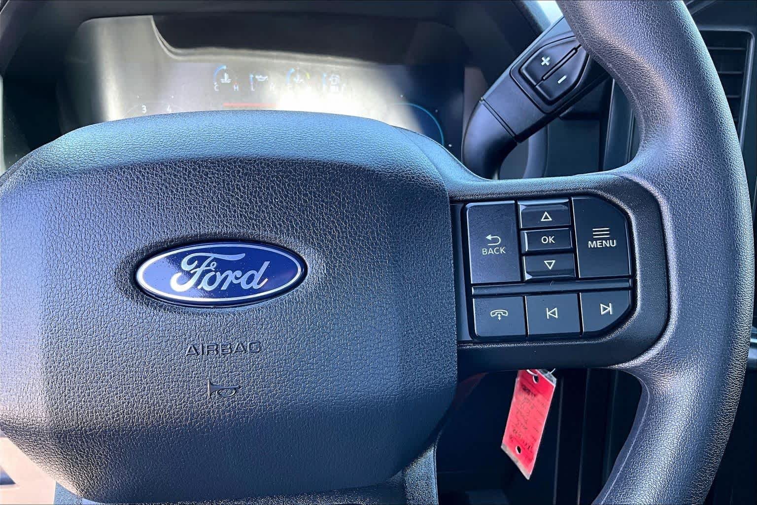 Used 2025 Atlas Blue Metallic Ford STX image 23