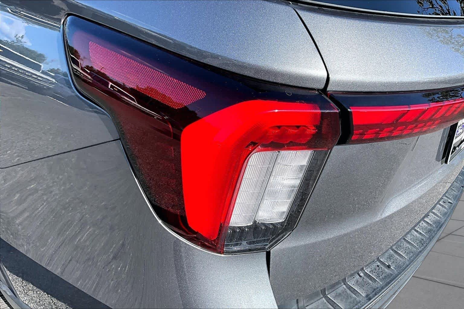 Used 2025 Carbonized Gray Metallic Ford ST image 28