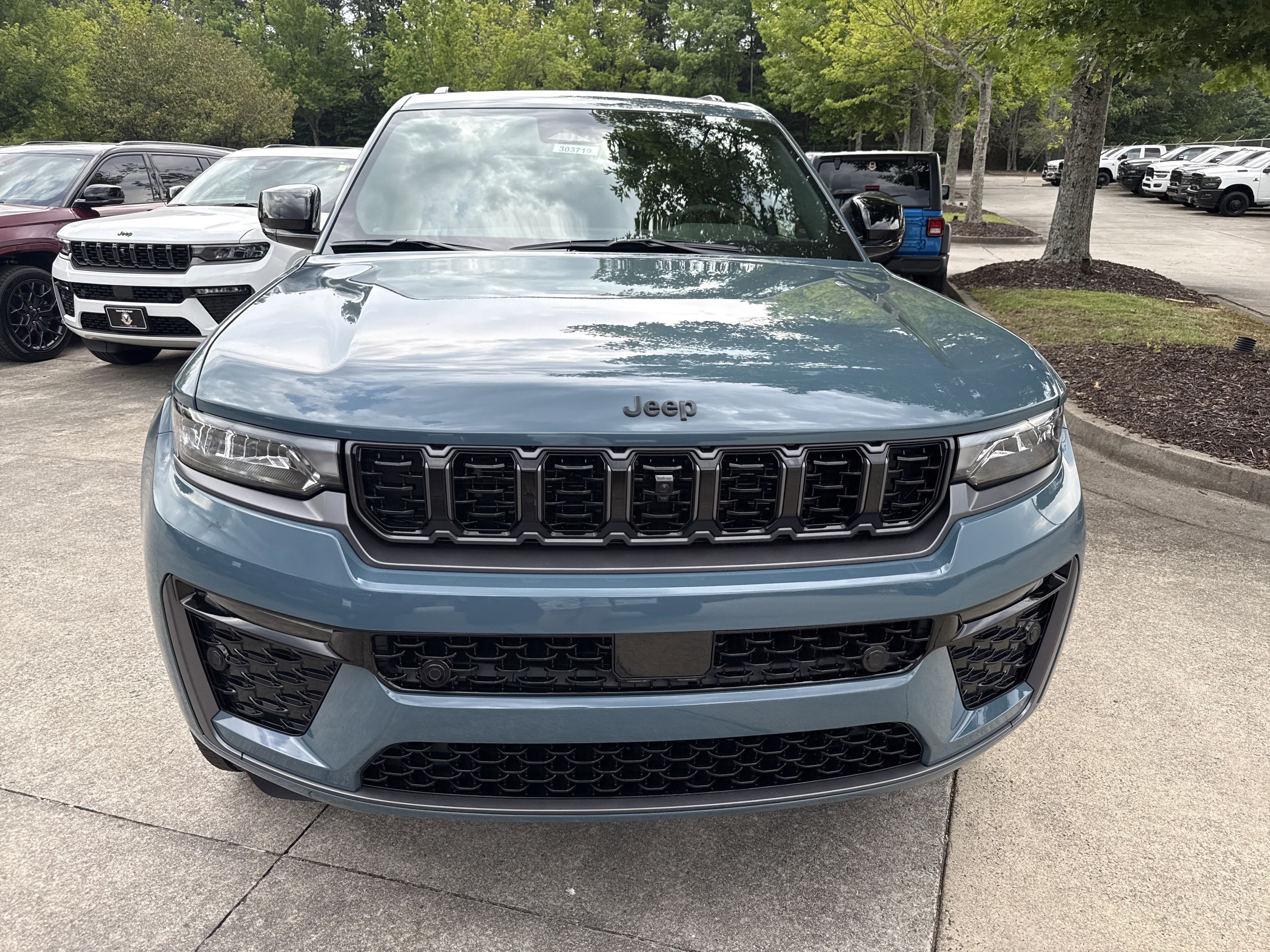 New 2026 Steel Blue Jeep Limited Reserve image 2