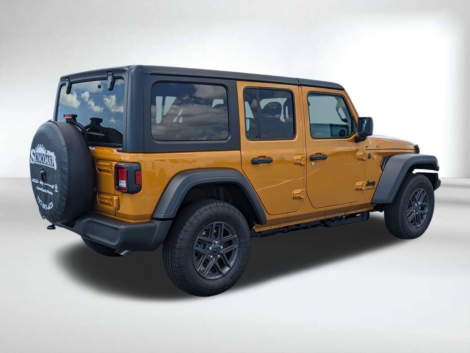 New 2026 Goldilocks Exterior Paint Jeep Sport S image 4