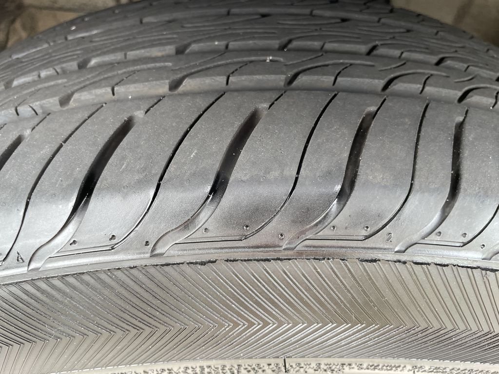 Used 2025  Toyota XSE image 30