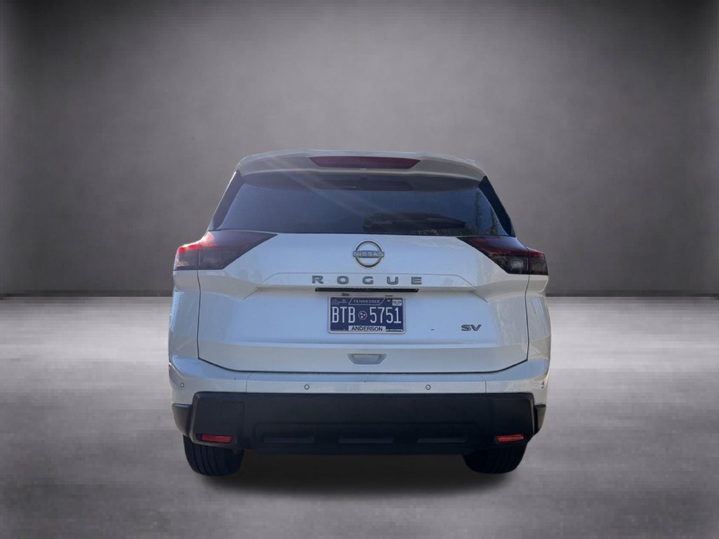 Used 2024 White/off-white Nissan SV image 13