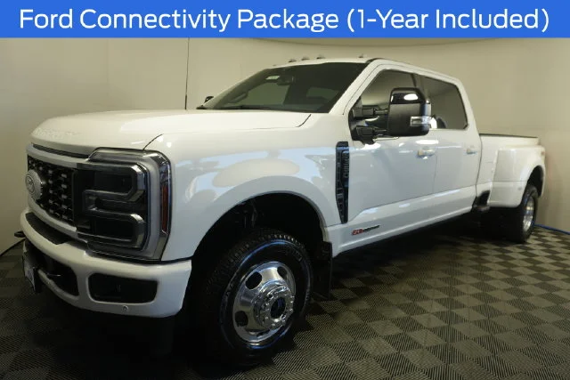 New 2027 Star White Metallic Tri-Coat Ford F-350® Platinum® image 7