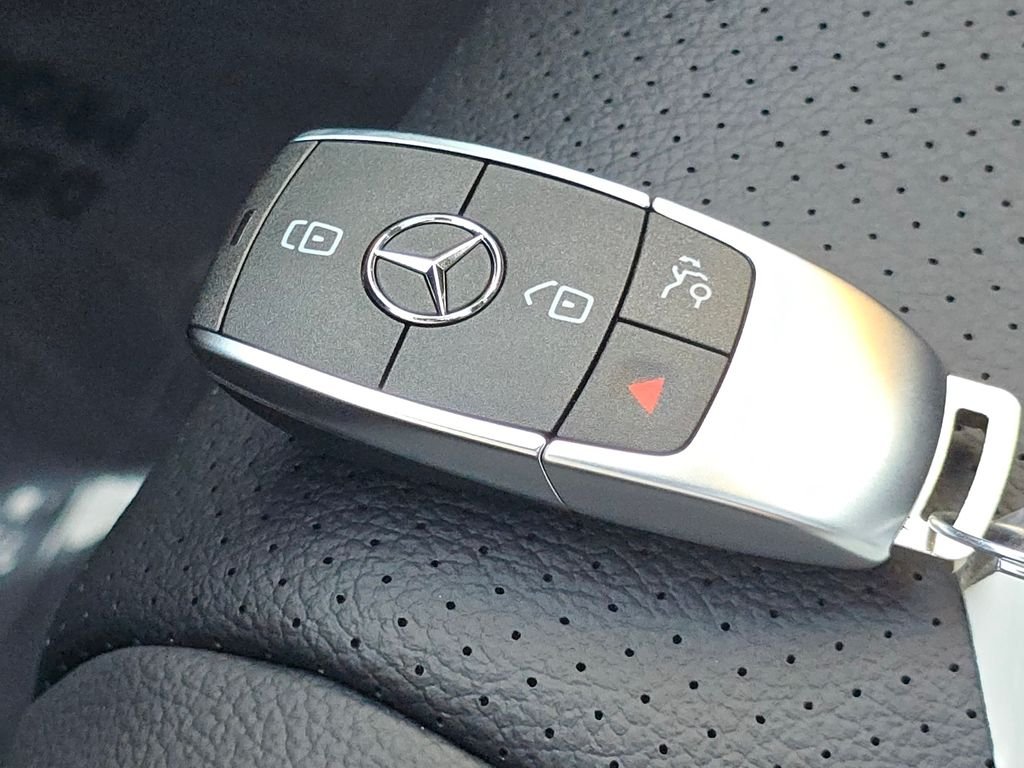 New 2026 Cirrus Silver Metallic Mercedes-Benz GLE 450 Coupe image 39