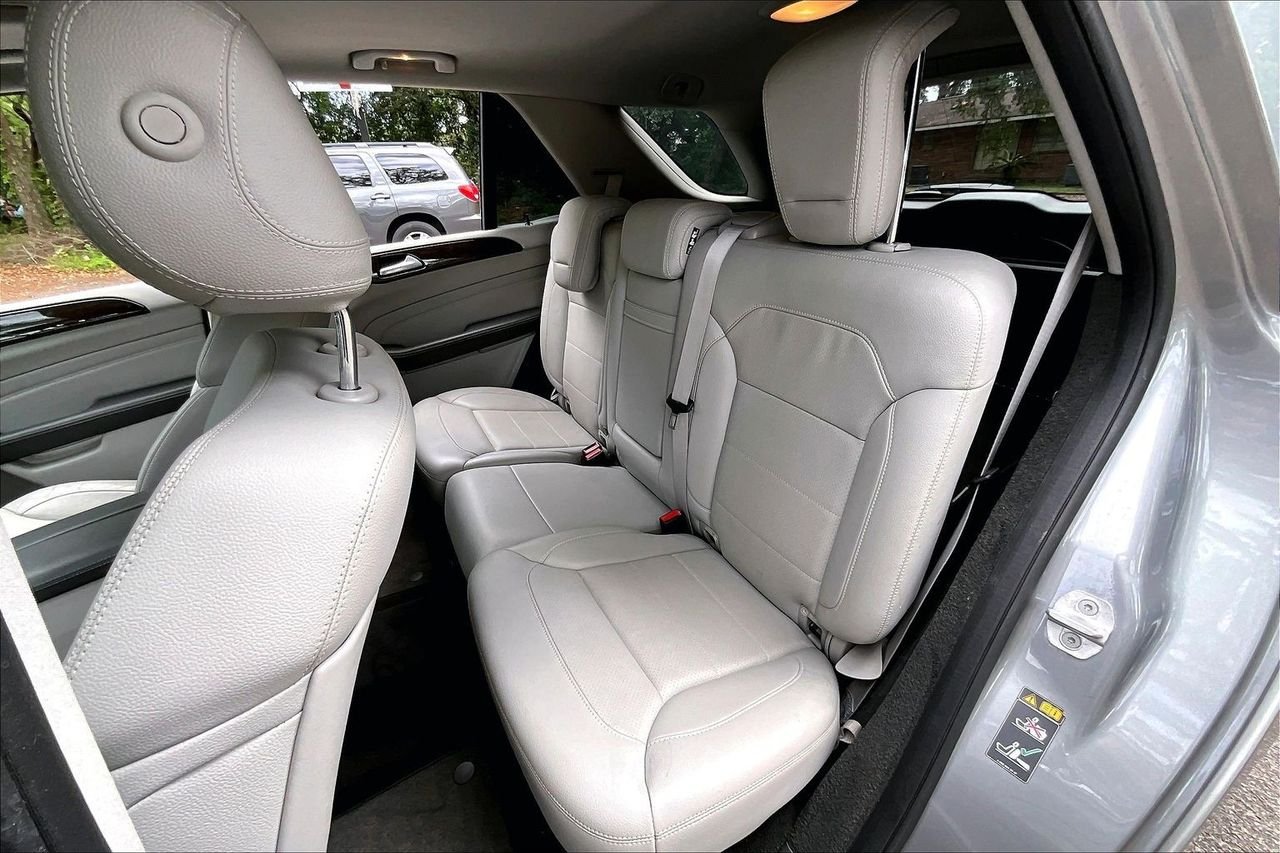 Used 2014 Silver Mercedes-Benz ML 350 image 19