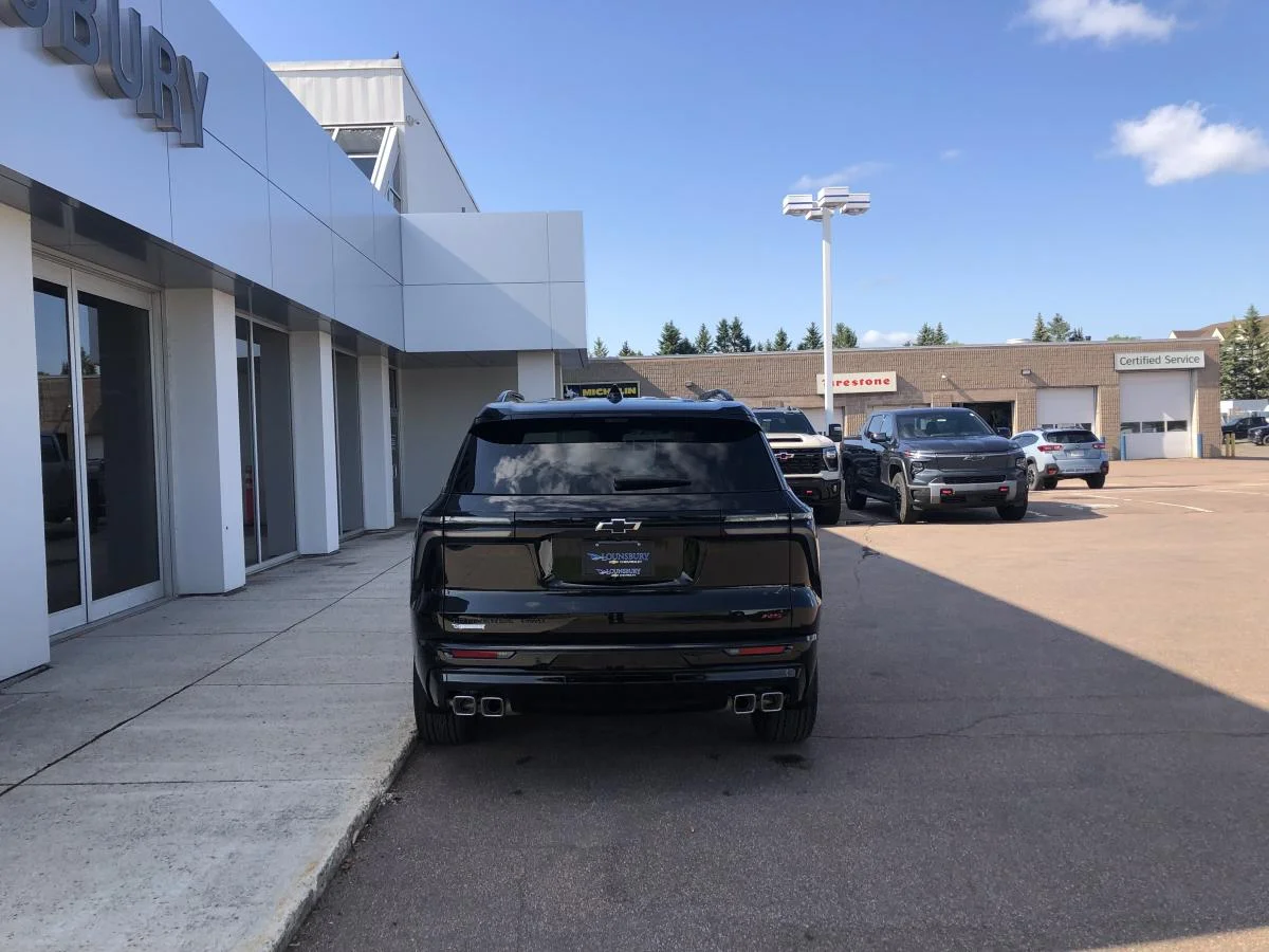 New 2026 Black Chevrolet Awd 4dr Rs image 7