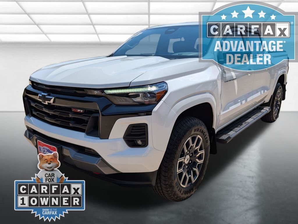 Used 2024 Summit White Chevrolet Z71 image 26