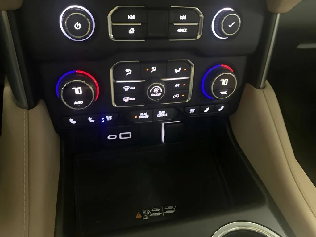 2023 Chevrolet Tahoe Premier - Photo 21