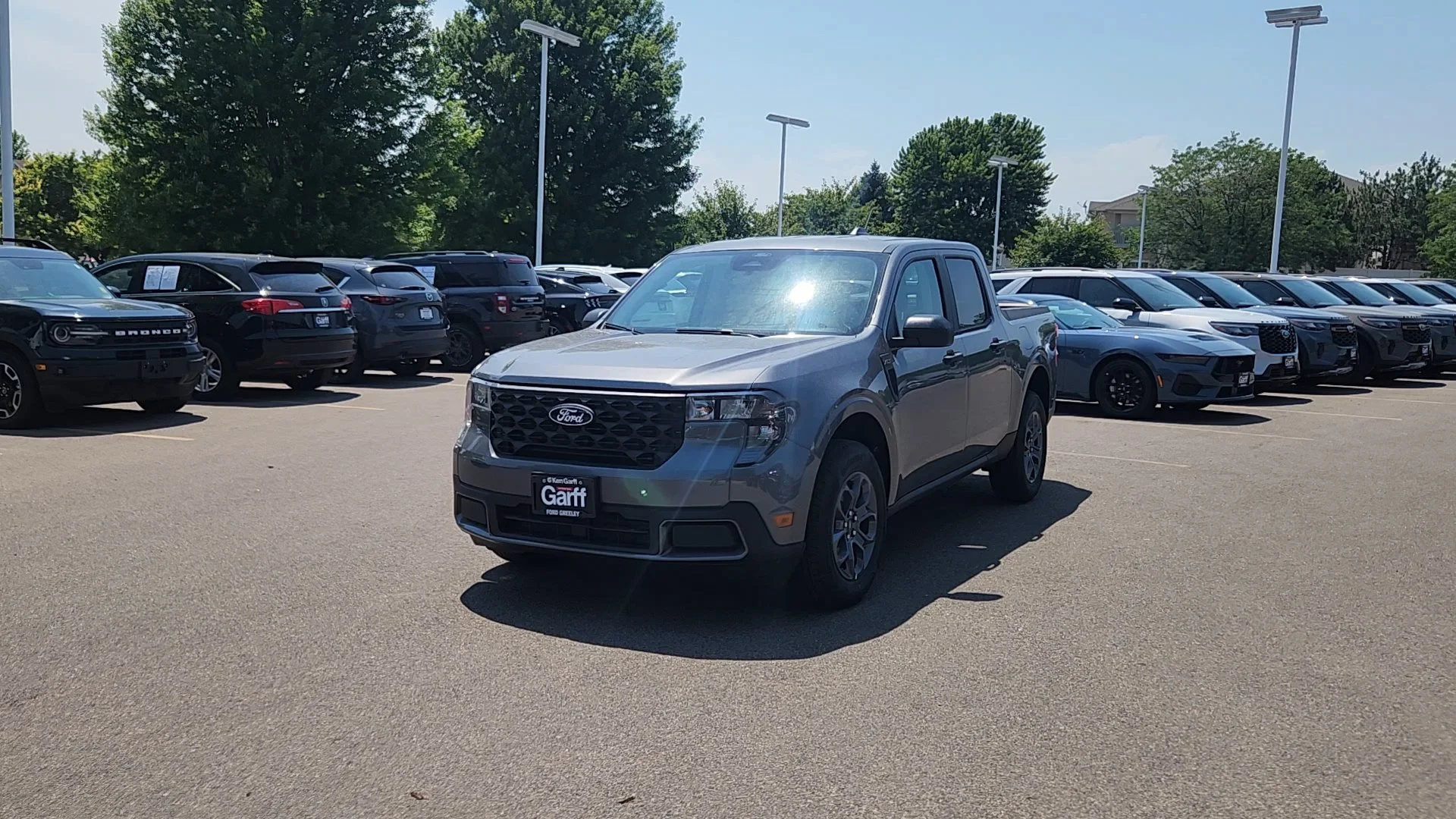 New 2026 Carbonized Gray Metallic Ford XLT image 2