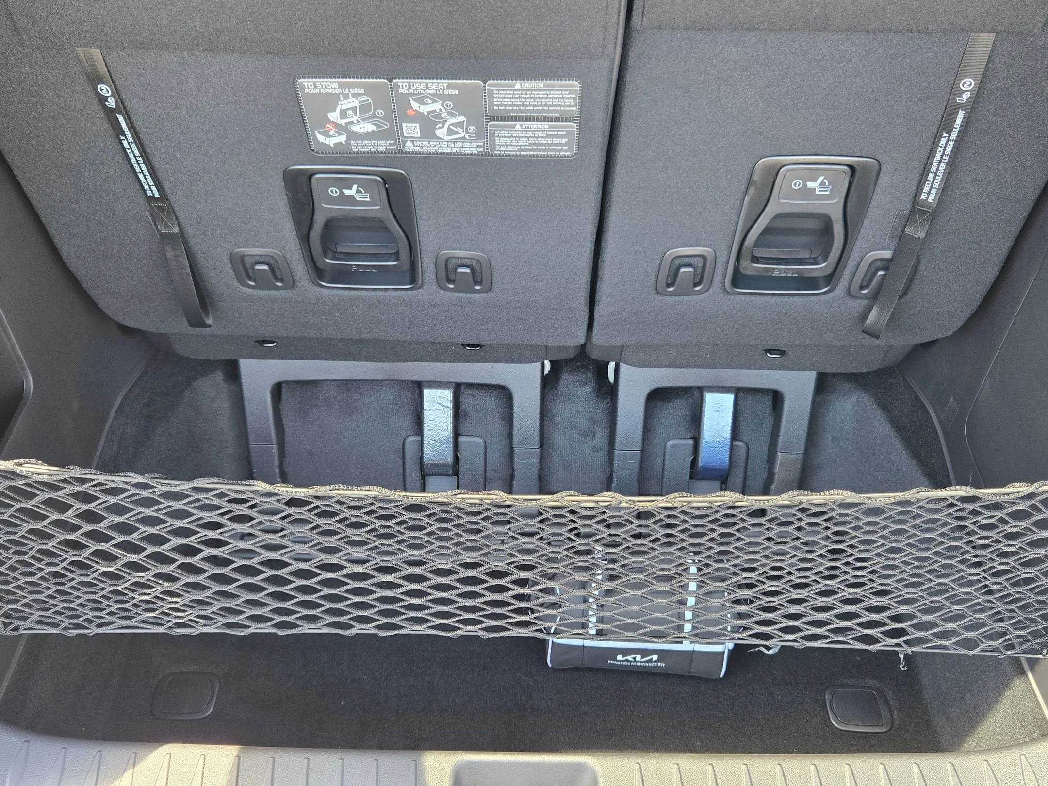 New 2026 Ceramic White Kia EX image 19