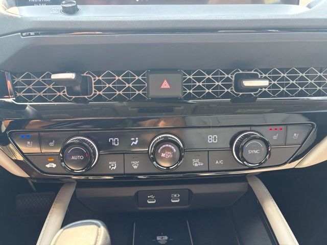Certified Used 2024 Meteorite Gray Metallic Honda Touring image 18