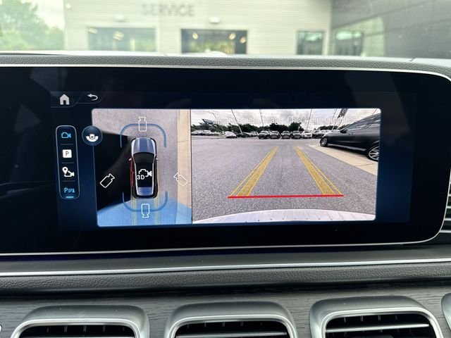 Used 2025 Black Mercedes-Benz GLE 580 image 11