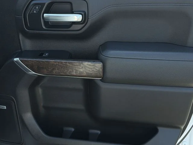 Used 2020 White GMC Denali image 33