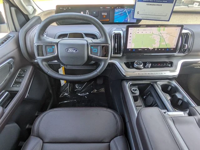New 2027 Star White Metallic Tri-Coat Ford MAX Platinum image 18