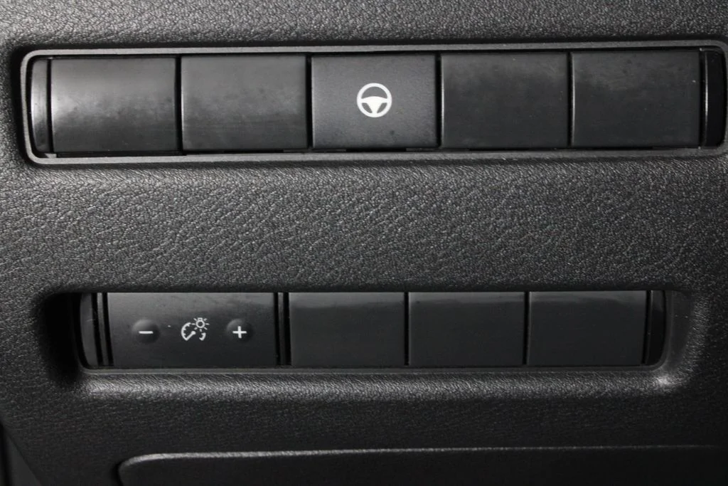 2022 Nissan Rogue SV - Photo 24