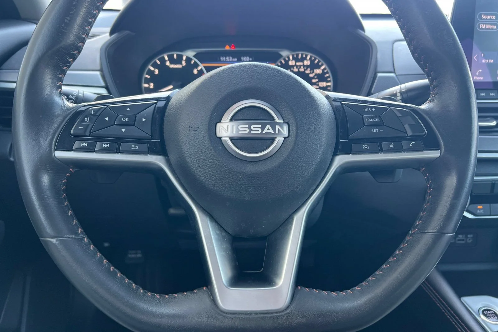 Used 2023 Silver Nissan 2.5 SR image 22