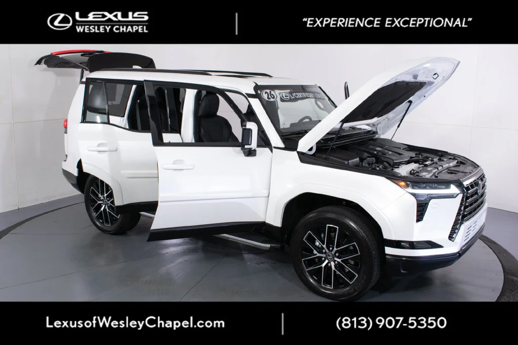 Used 2026 White Lexus 550 Premium+ image 11
